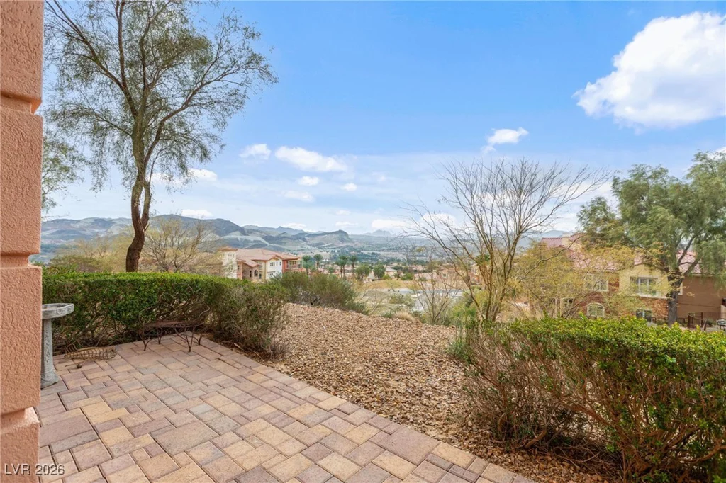 30 Via Vasari, Henderson, NV 89011