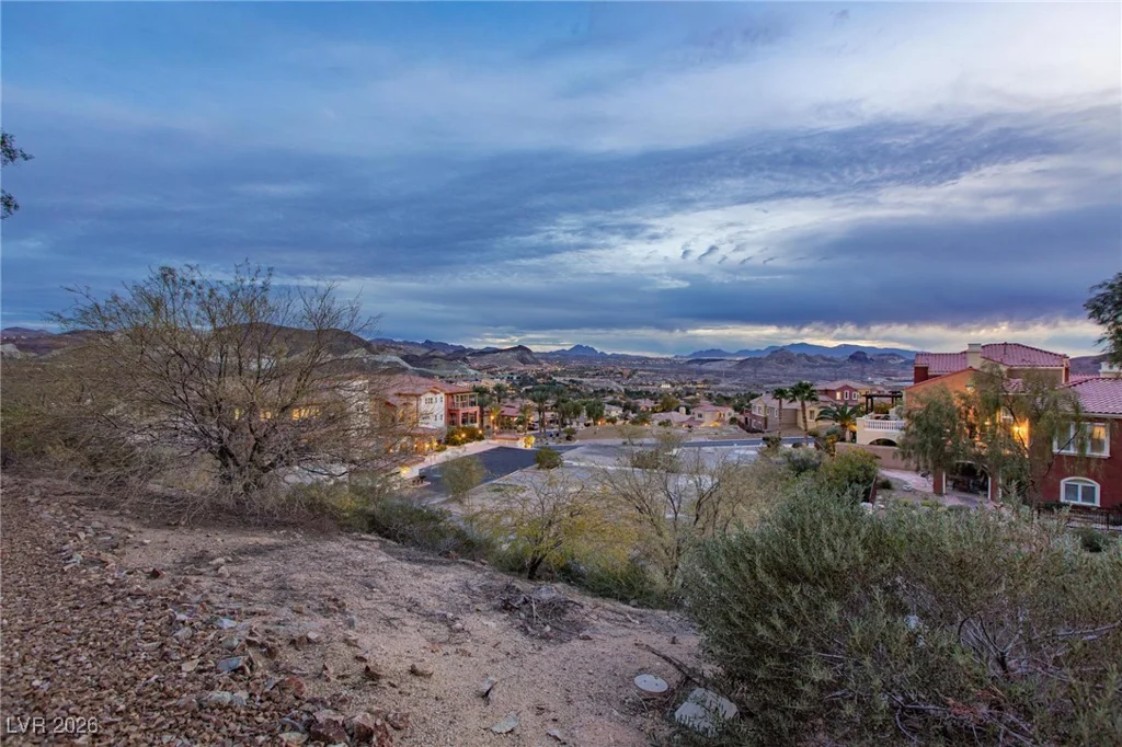 30 Via Vasari, Henderson, NV 89011