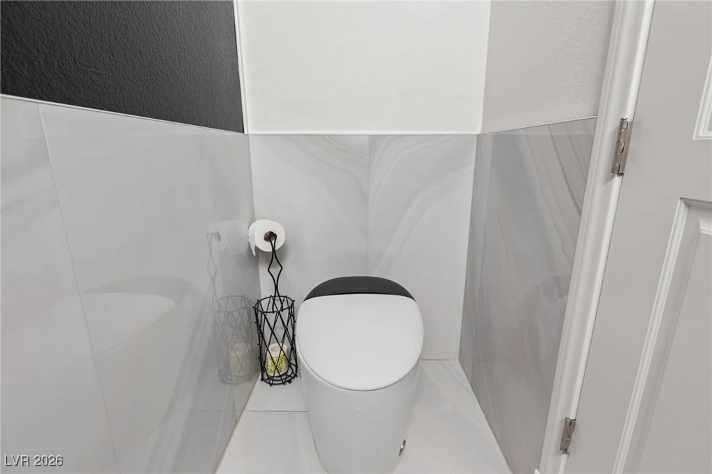 30 Via Vasari, Henderson, NV 89011
