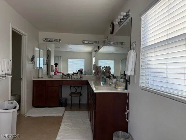 5108 Shockwave, North Las Vegas, NV 89081