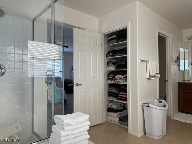5108 Shockwave, North Las Vegas, NV 89081