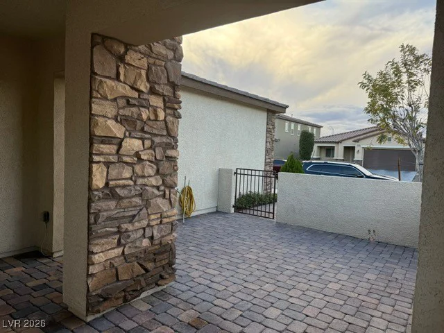 5108 Shockwave, North Las Vegas, NV 89081