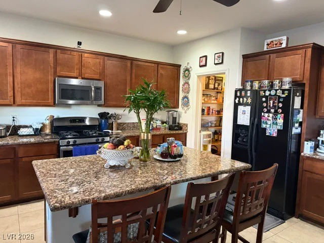5108 Shockwave, North Las Vegas, NV 89081