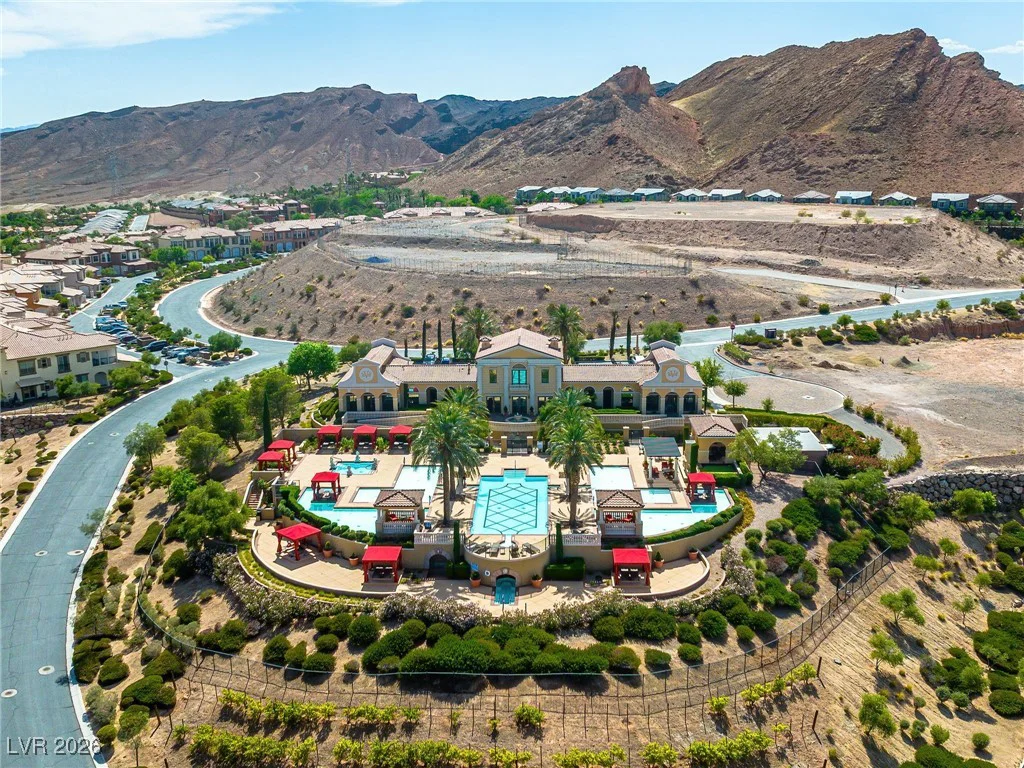 30 Via Vasari, Henderson, NV 89011
