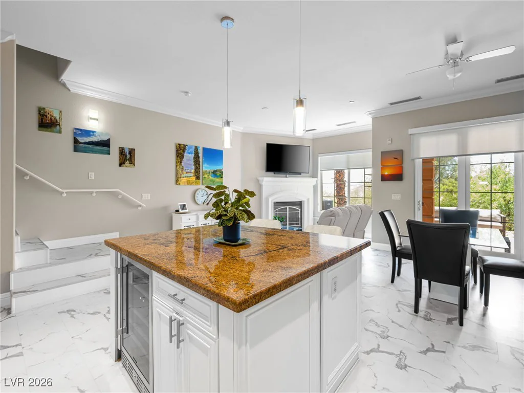 30 Via Vasari, Henderson, NV 89011