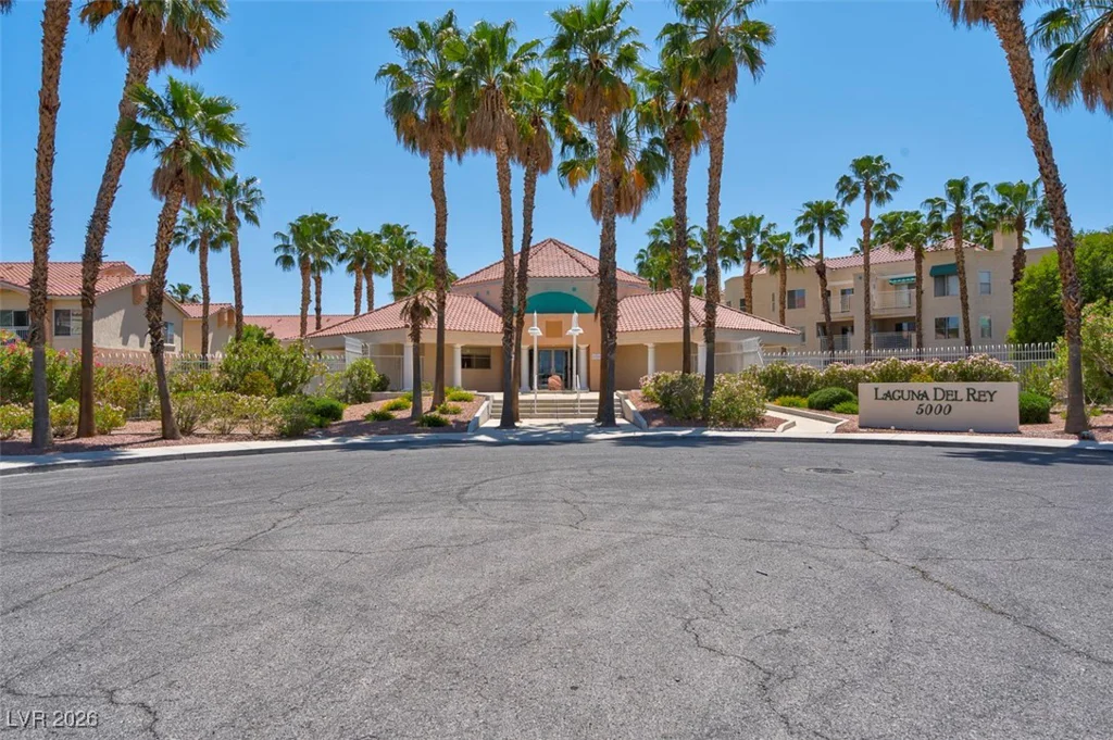 5000 Red Rock, Las Vegas, NV 89118