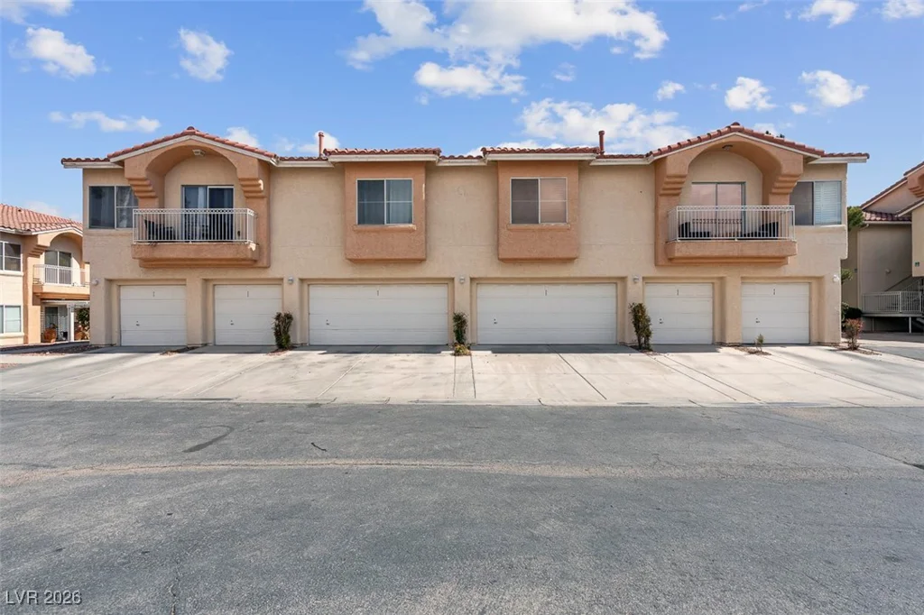 5000 Red Rock, Las Vegas, NV 89118