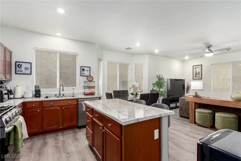 7368 Padleymor, Las Vegas, NV 89139