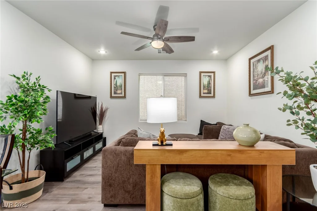 7368 Padleymor, Las Vegas, NV 89139