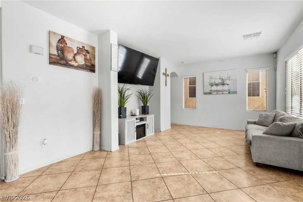 6565 La Placita, Las Vegas, NV 89142