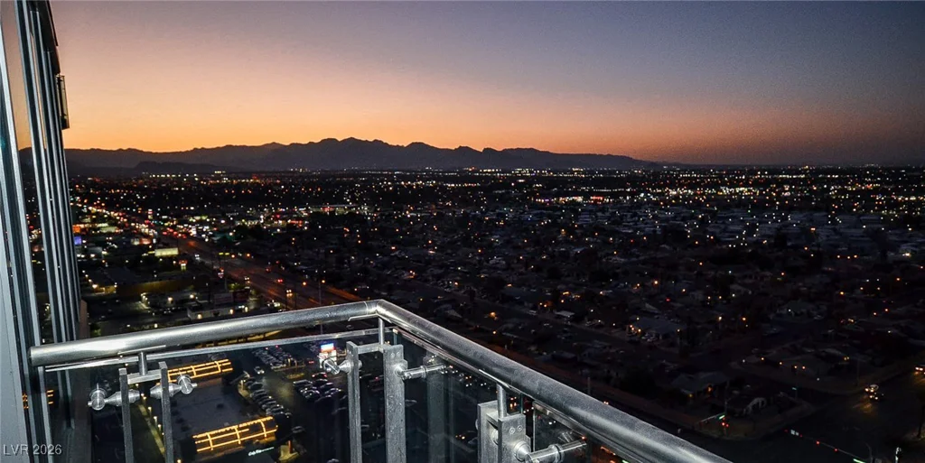4381 Flamingo, Las Vegas, NV 89103
