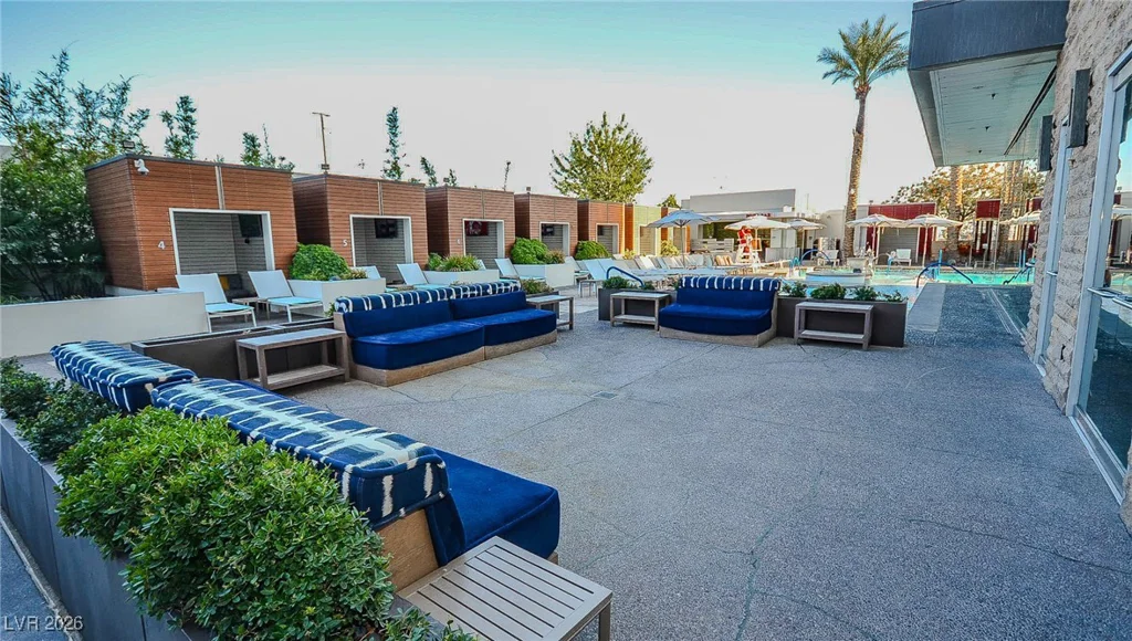 4381 Flamingo, Las Vegas, NV 89103