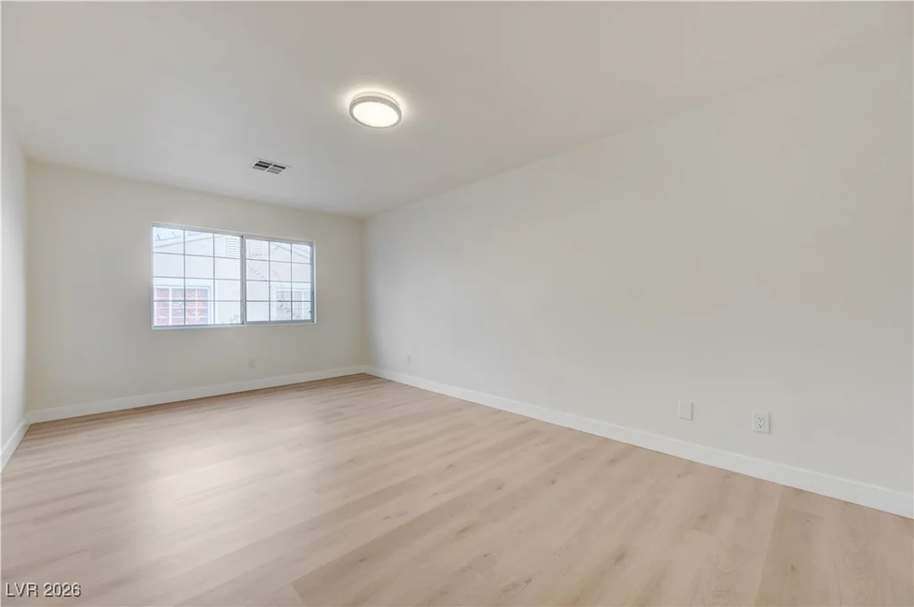 8457 Blazing Sun, Las Vegas, NV 89129