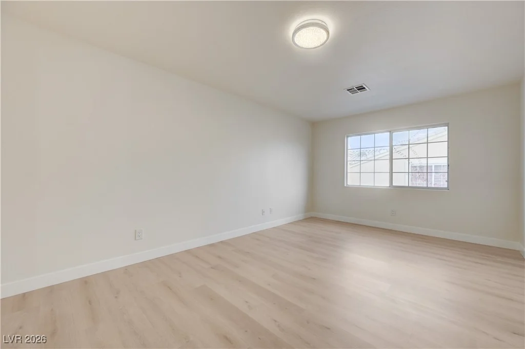 8457 Blazing Sun, Las Vegas, NV 89129