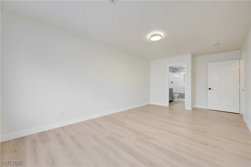 8457 Blazing Sun, Las Vegas, NV 89129