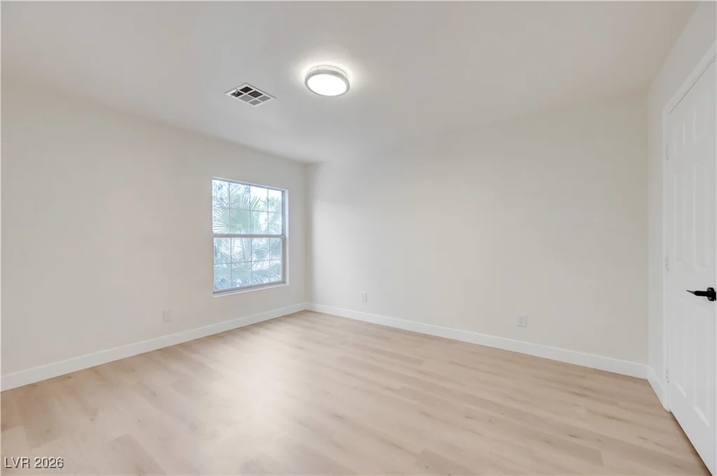 8457 Blazing Sun, Las Vegas, NV 89129