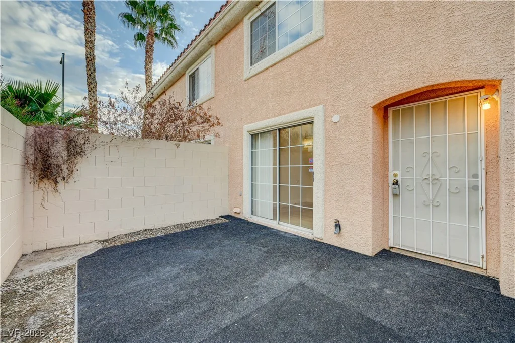 8457 Blazing Sun, Las Vegas, NV 89129