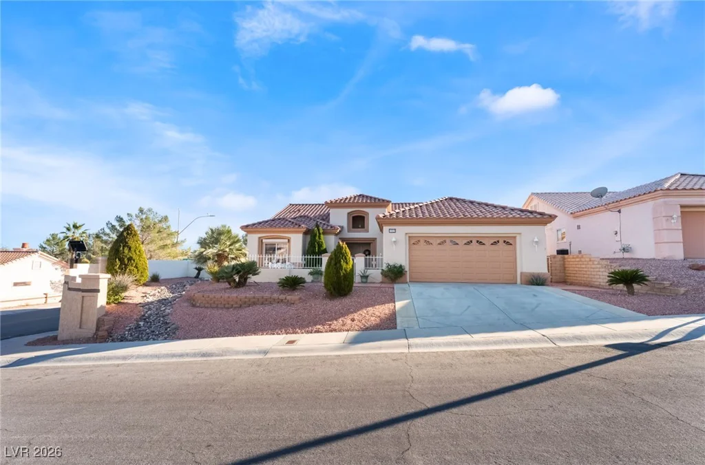 10529 Broom Hill, Las Vegas, NV 89134