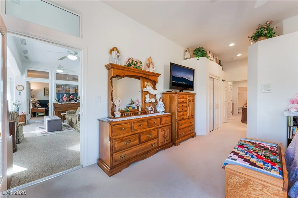 10529 Broom Hill, Las Vegas, NV 89134