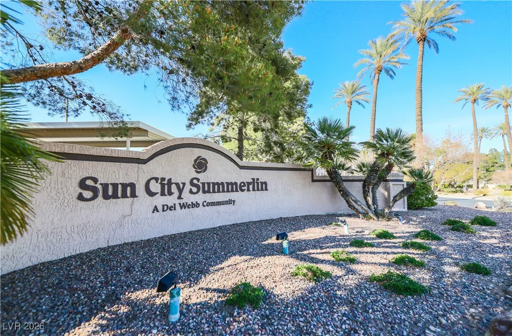 10529 Broom Hill, Las Vegas, NV 89134