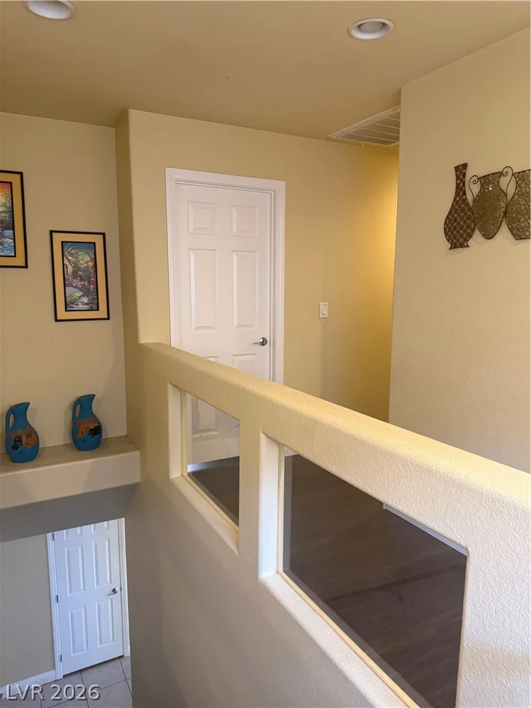 5224 Ledgewood Creek, Las Vegas, NV 89141