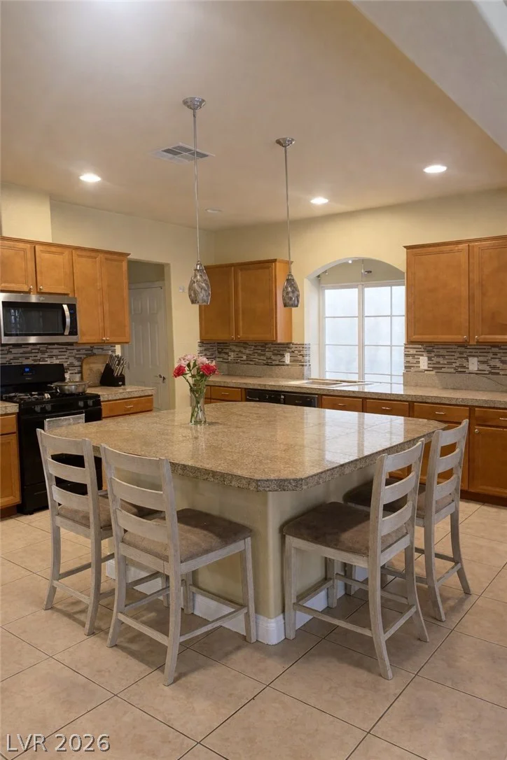 5224 Ledgewood Creek, Las Vegas, NV 89141