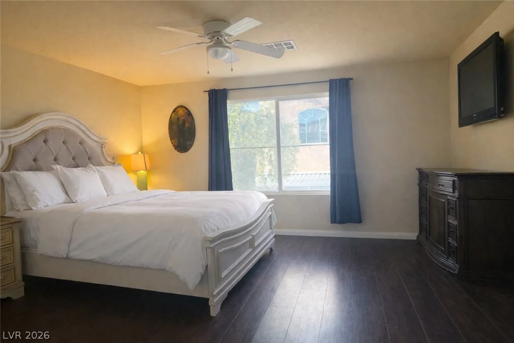 5224 Ledgewood Creek, Las Vegas, NV 89141