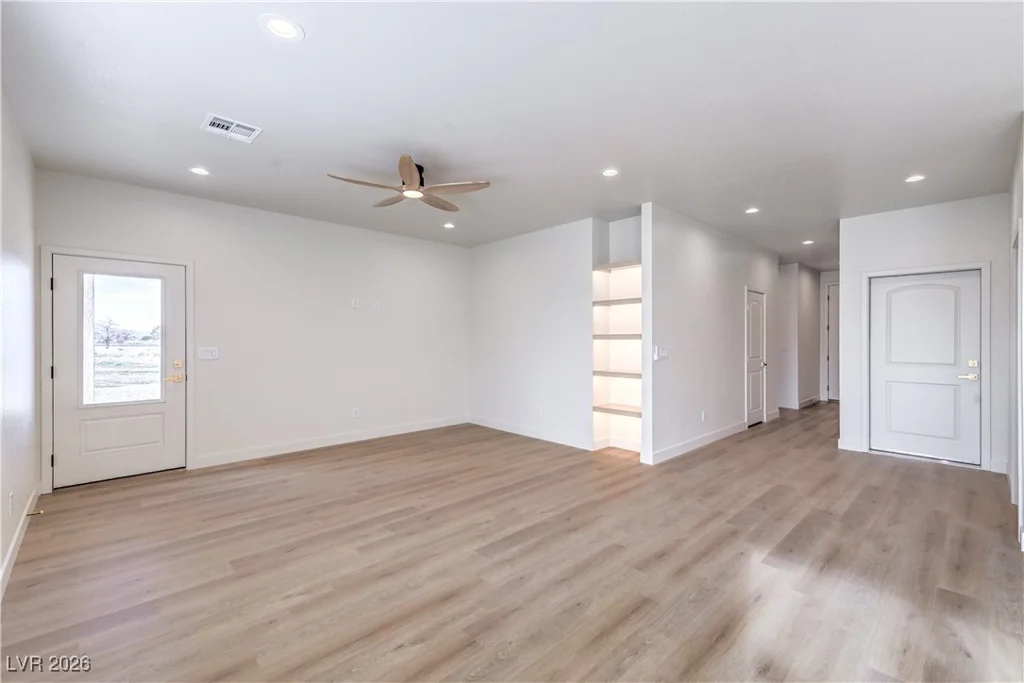 581 Belville, Pahrump, NV 89048