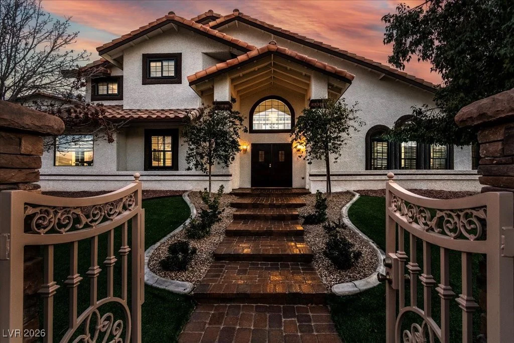 2200 Pioneer, Las Vegas, NV 89117