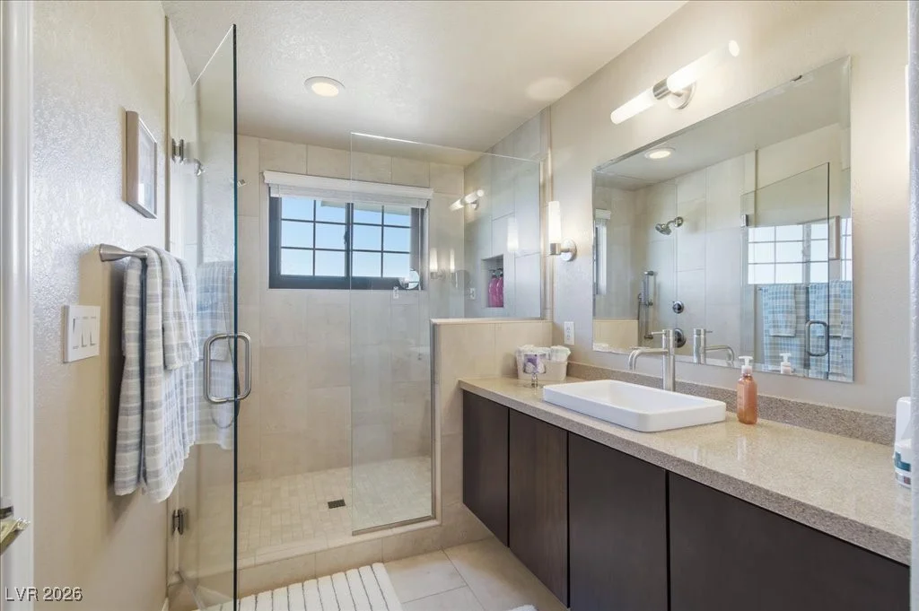 2200 Pioneer, Las Vegas, NV 89117