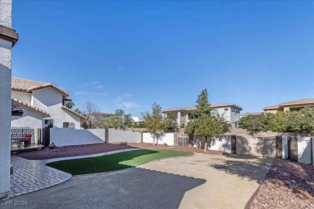 2200 Pioneer, Las Vegas, NV 89117