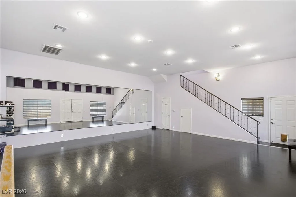 2200 Pioneer, Las Vegas, NV 89117