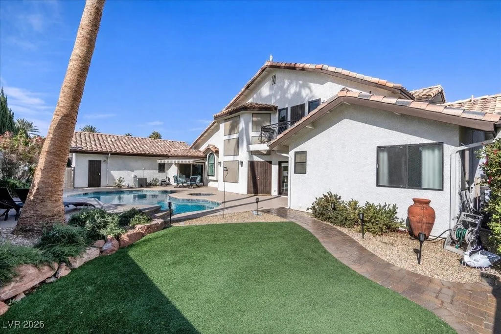 2200 Pioneer, Las Vegas, NV 89117