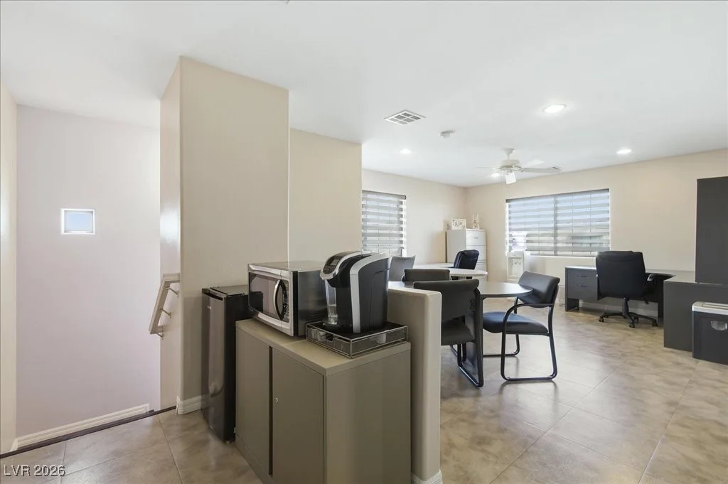 2200 Pioneer, Las Vegas, NV 89117