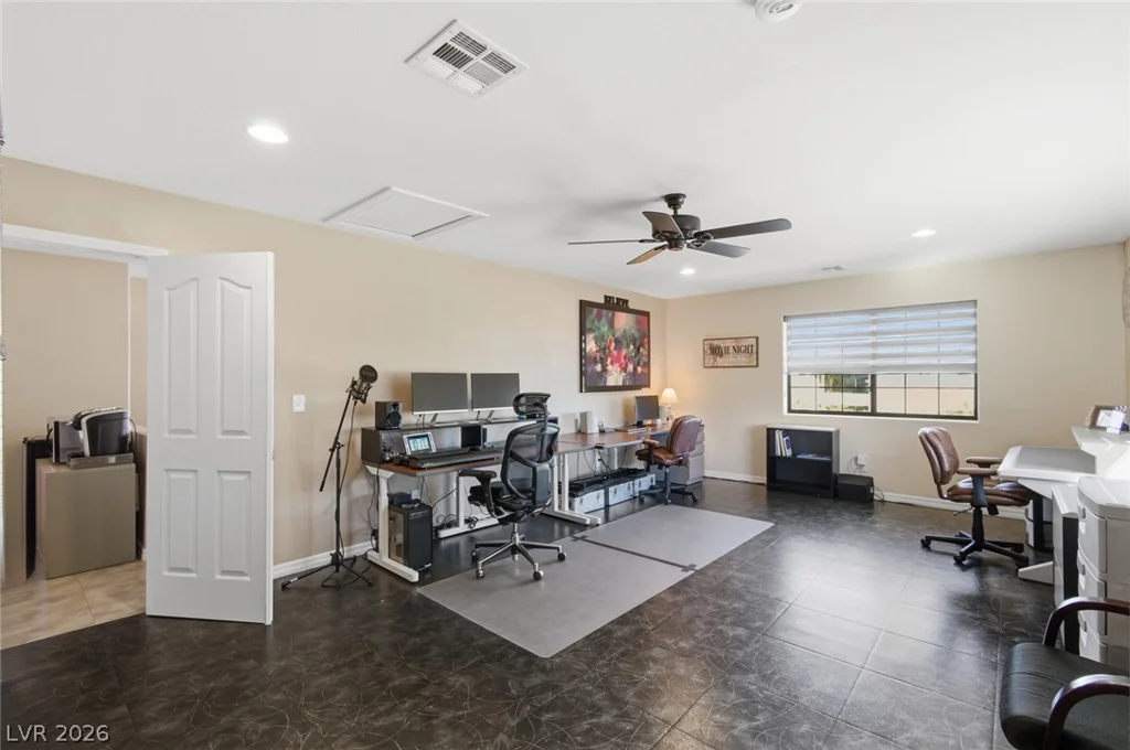 2200 Pioneer, Las Vegas, NV 89117