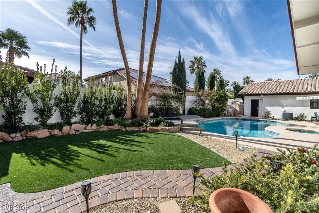 2200 Pioneer, Las Vegas, NV 89117