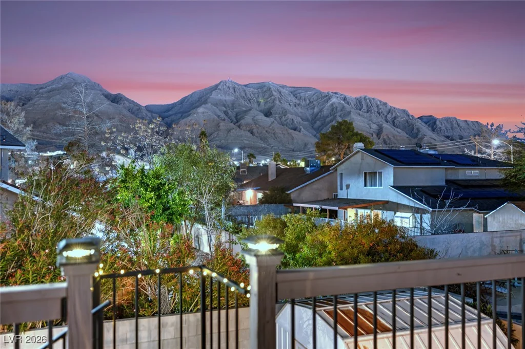 6415 Enchanting, Las Vegas, NV 89156