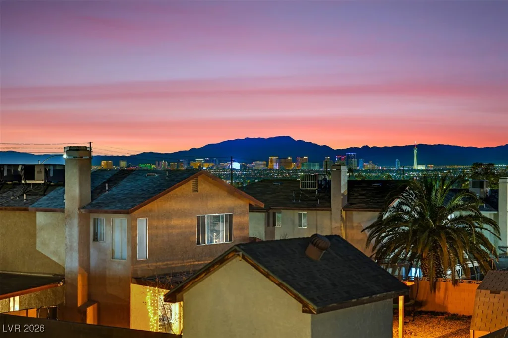 6415 Enchanting, Las Vegas, NV 89156