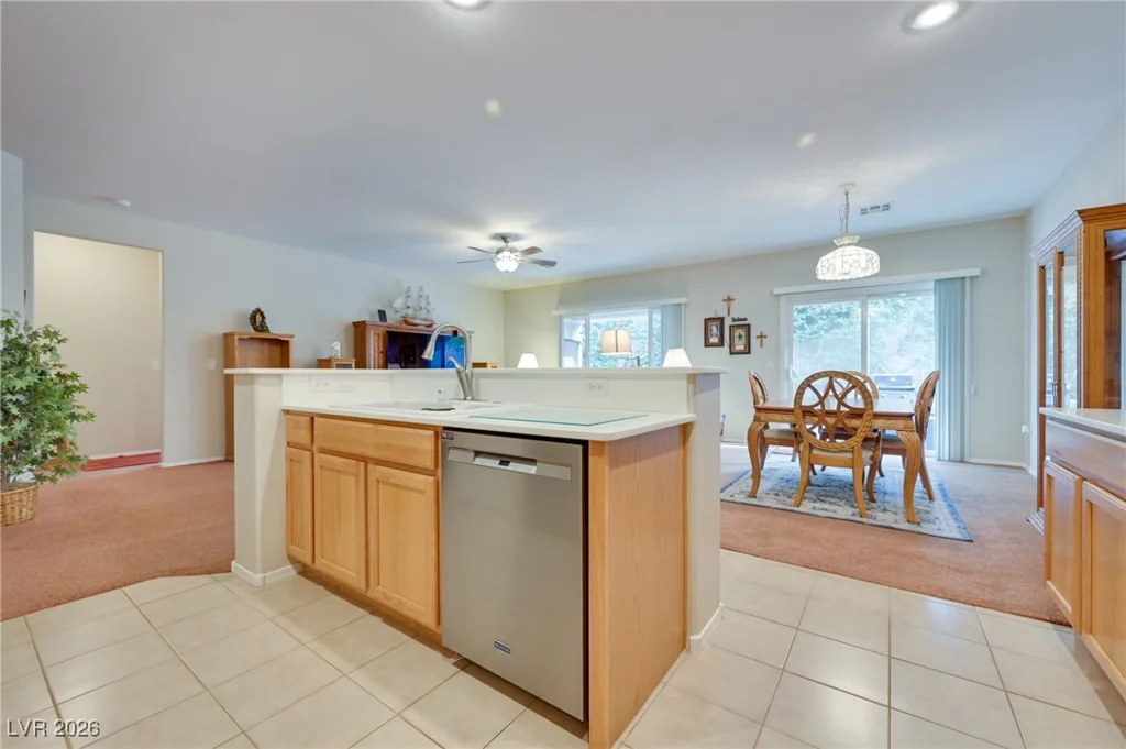 2200 Sawtooth Mountain, Henderson, NV 89044