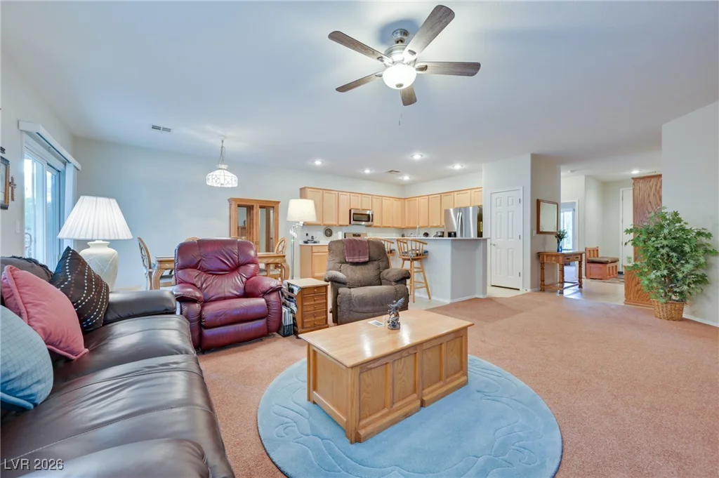 2200 Sawtooth Mountain, Henderson, NV 89044