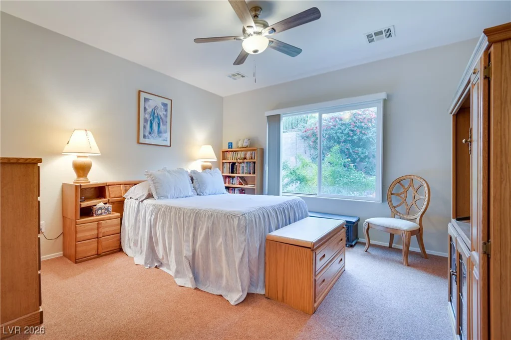 2200 Sawtooth Mountain, Henderson, NV 89044