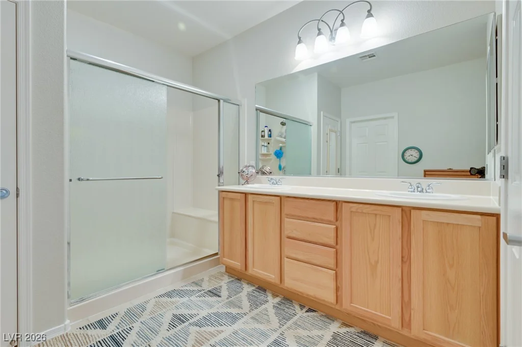 2200 Sawtooth Mountain, Henderson, NV 89044