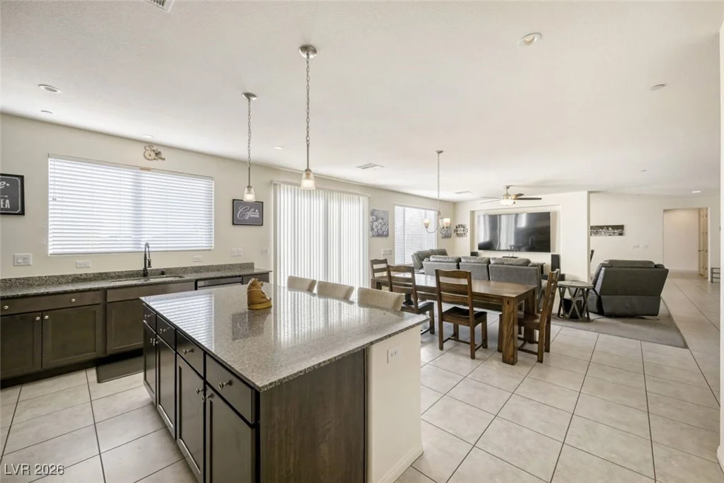 7232 Western Sun, Las Vegas, NV 89149