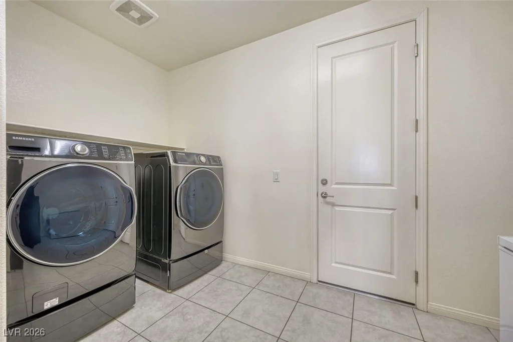 7232 Western Sun, Las Vegas, NV 89149