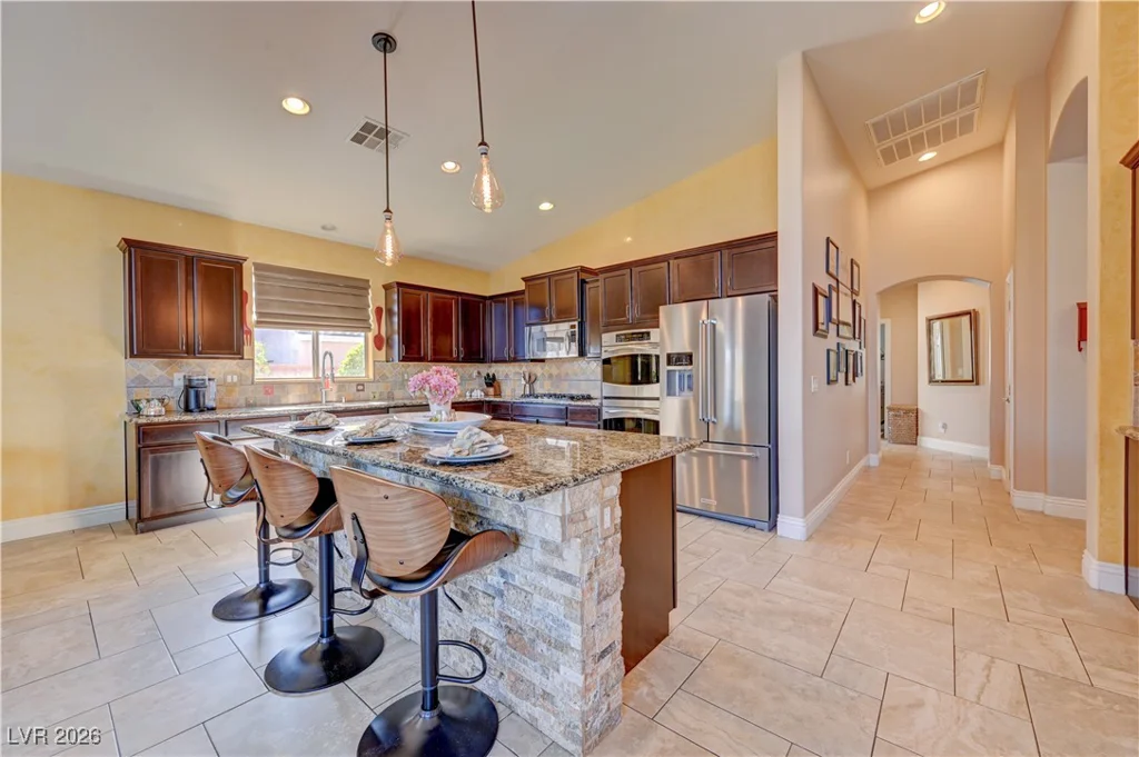 6530 Tioga, Las Vegas, NV 89131