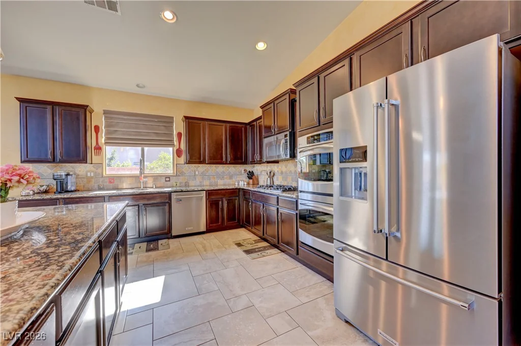 6530 Tioga, Las Vegas, NV 89131