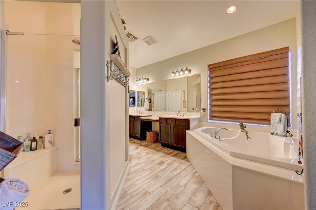6530 Tioga, Las Vegas, NV 89131