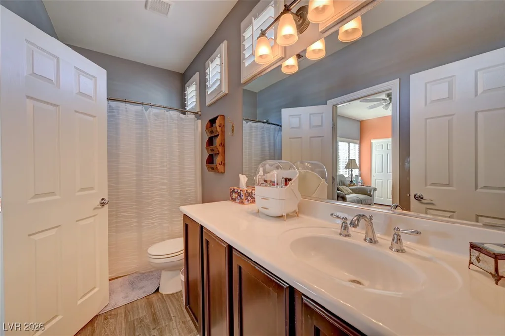 6530 Tioga, Las Vegas, NV 89131