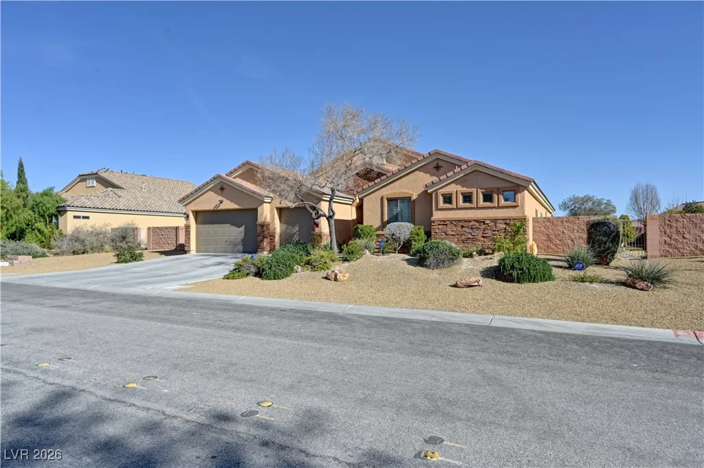6530 Tioga, Las Vegas, NV 89131