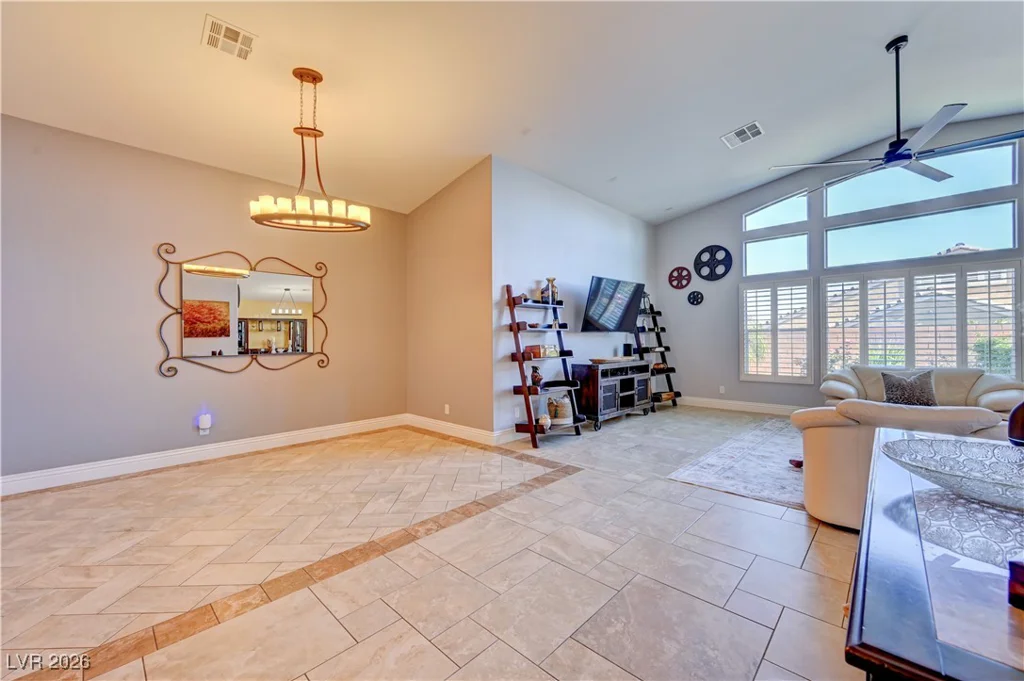 6530 Tioga, Las Vegas, NV 89131